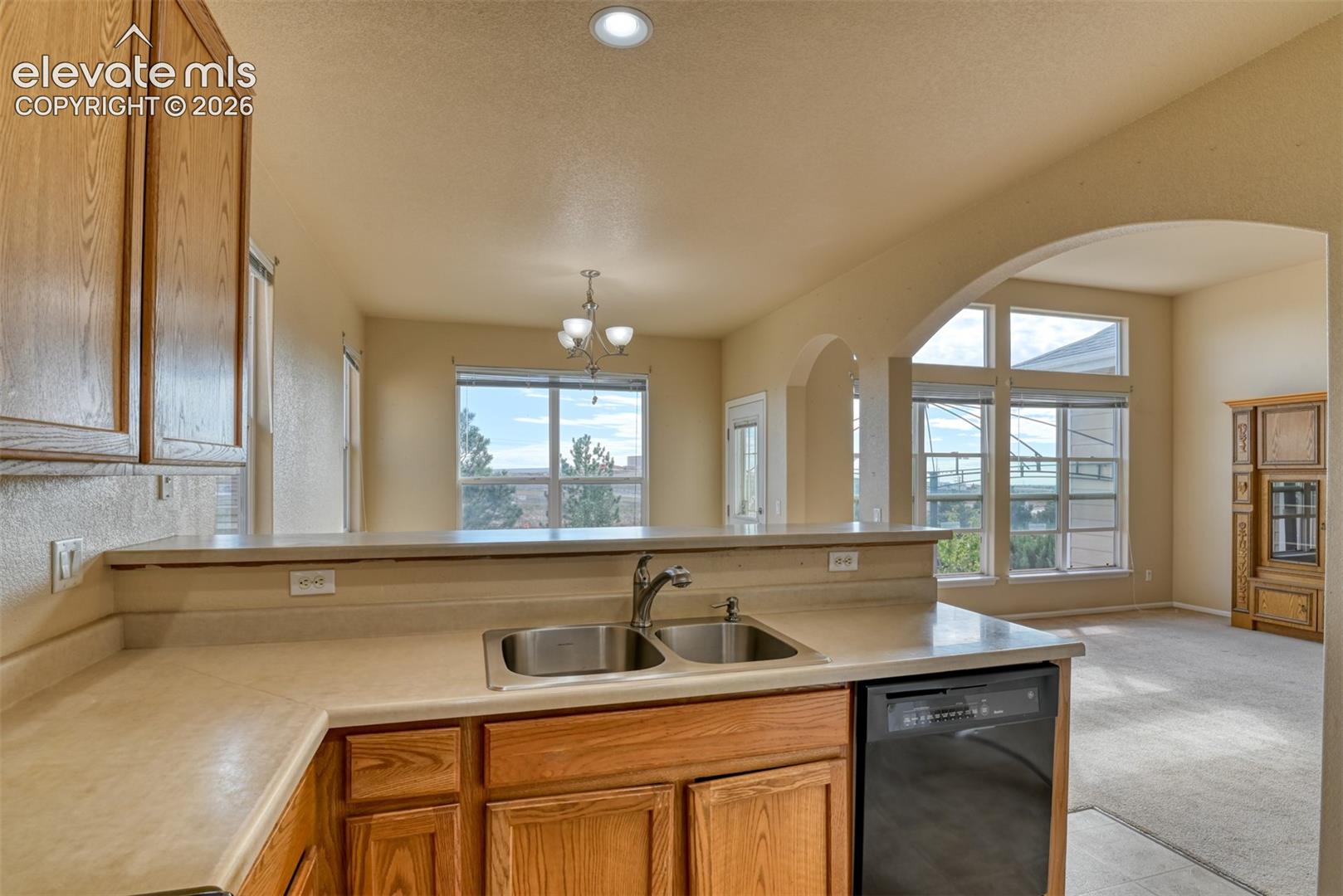 Listing photo 24 for 7985 Kettle Drum Street