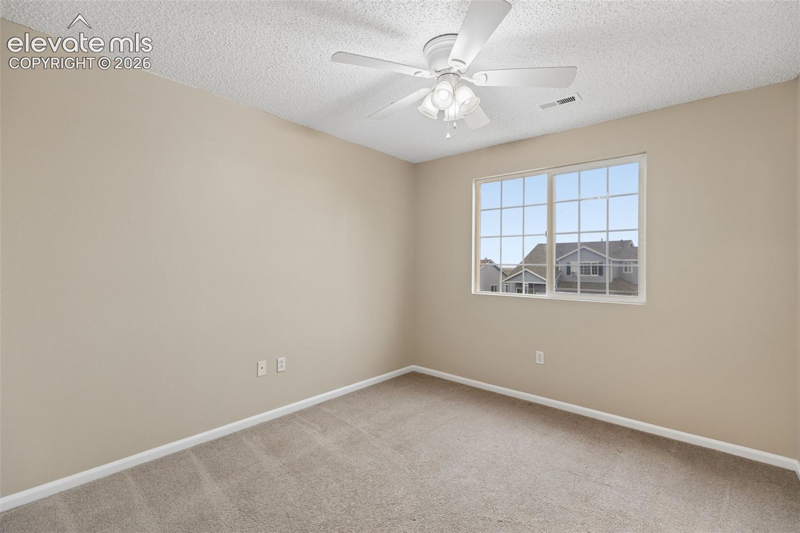 Listing photo 19 for 889 Square Dance Lane