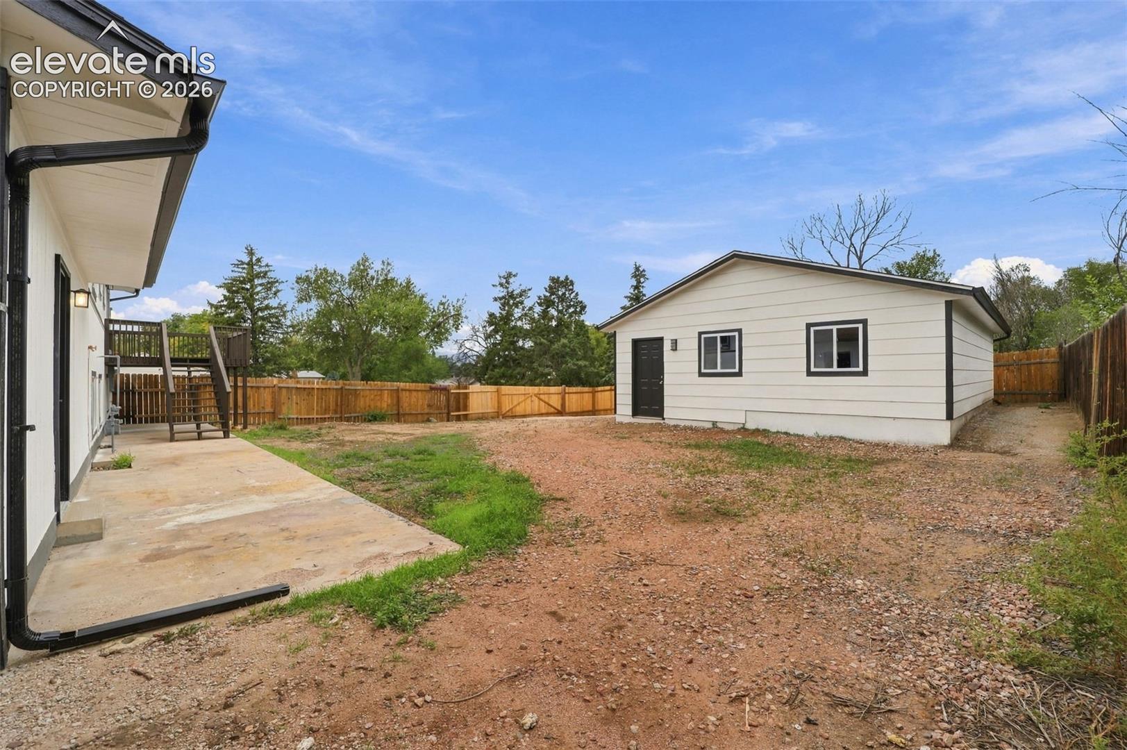 Listing photo 43 for 1144 Kachina Drive