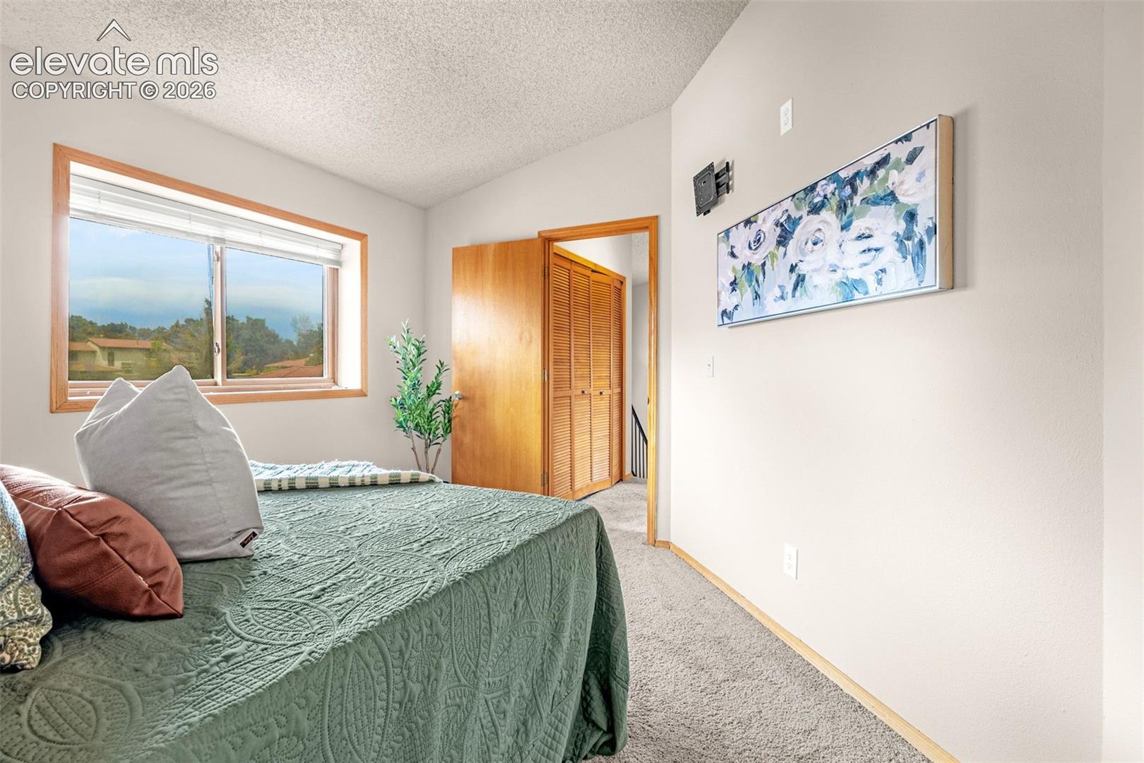 7448 Alameda Court, photo 15