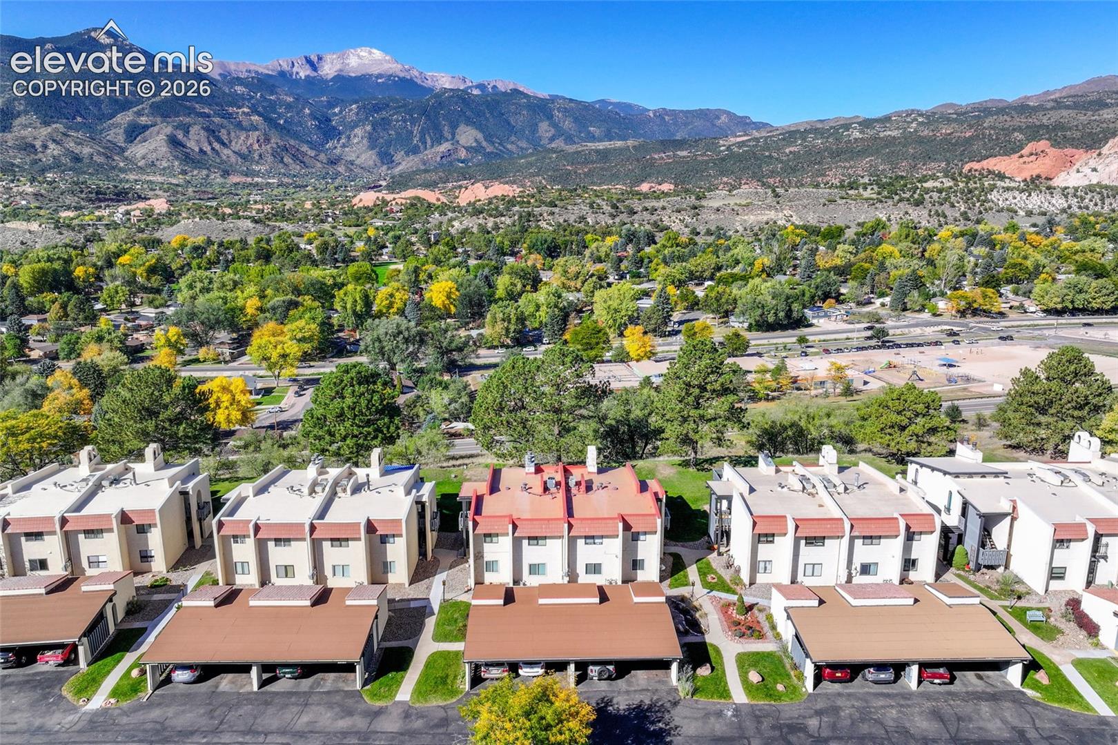 Listing photo 26 for 1062 Fontmore Road C