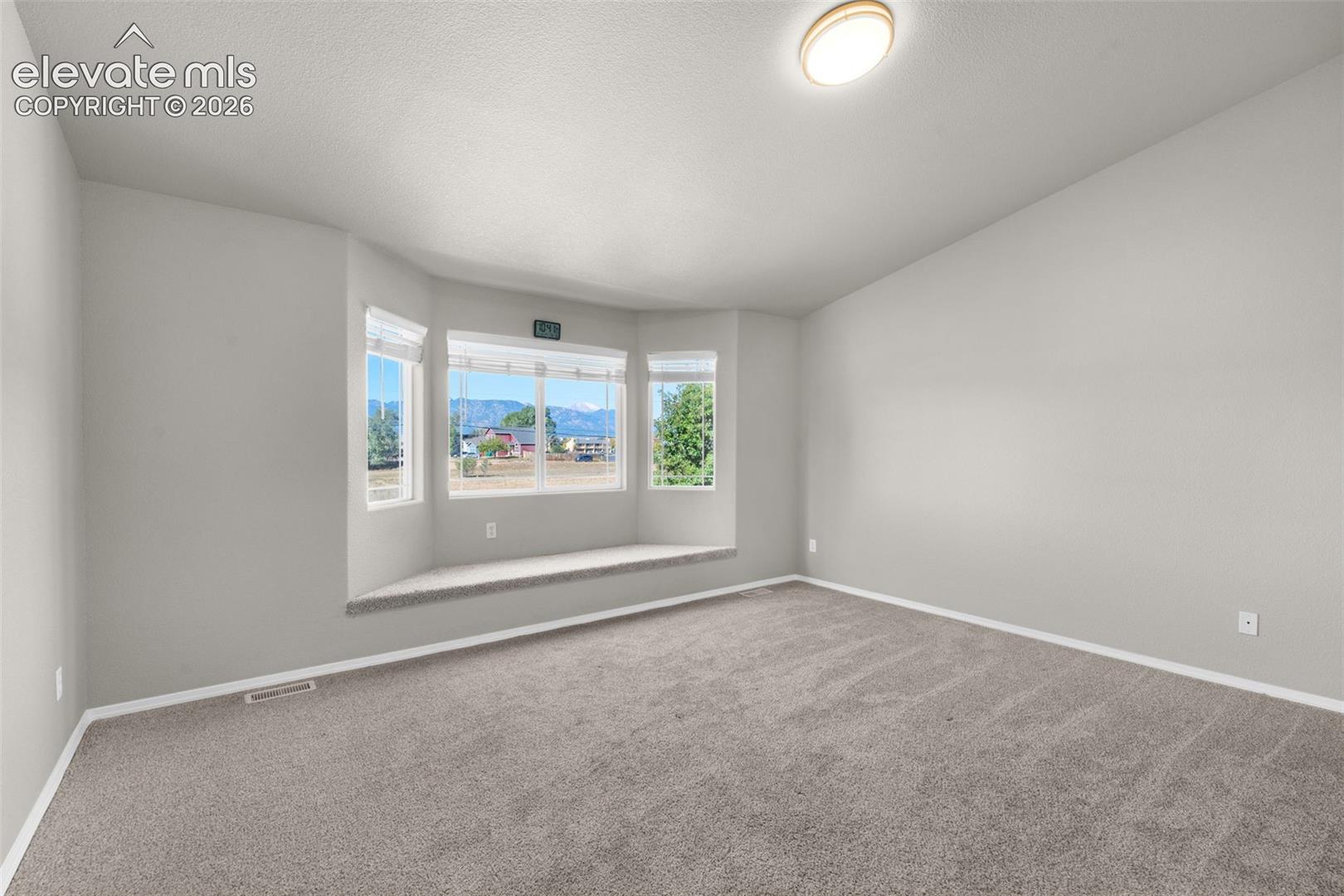 Listing photo 25 for 1034 Fountain Mesa Drive