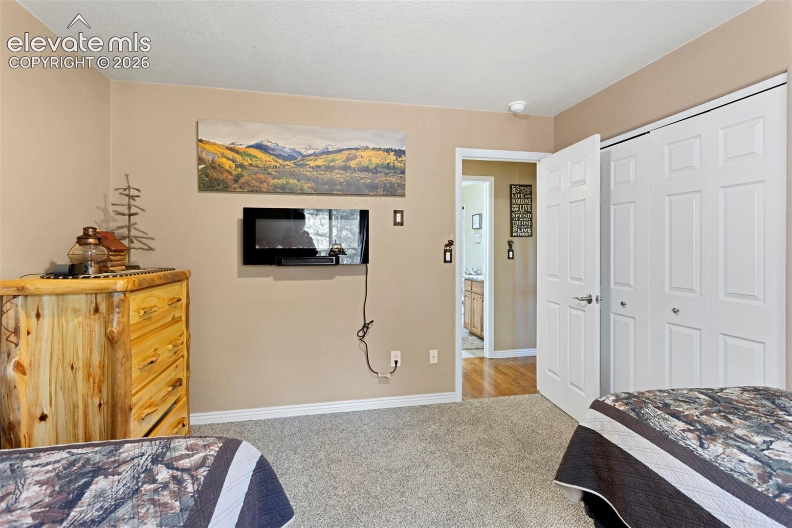 Listing photo 19 for 16 Spruce Circle