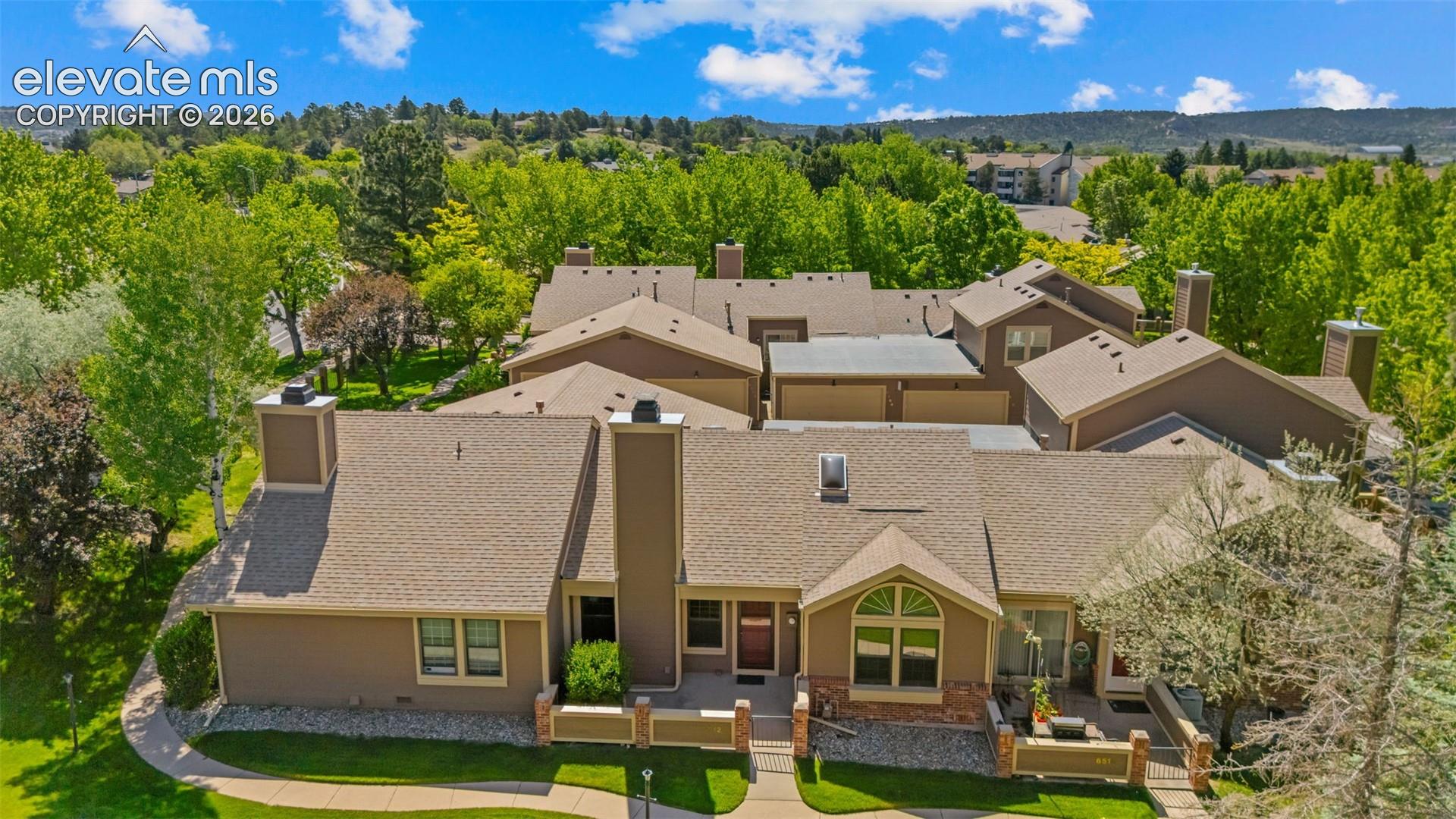 6512 Foxdale Circle