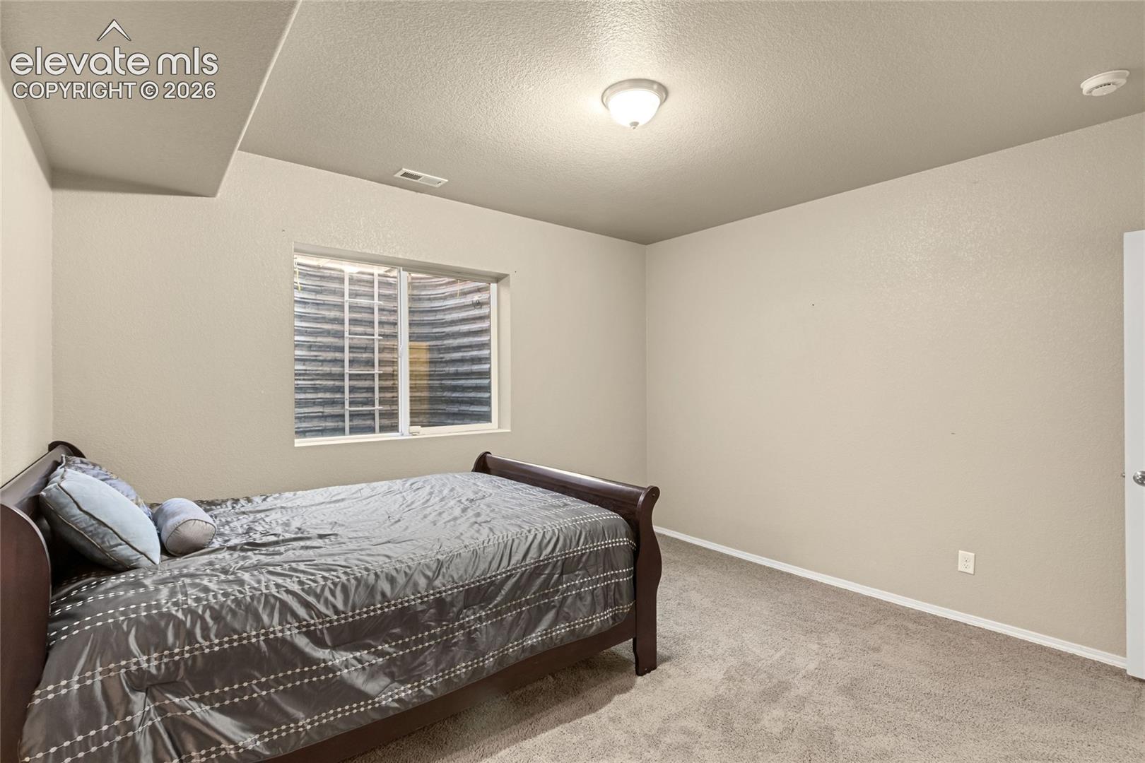 Listing photo 23 for 12773 Mt Harvard Drive