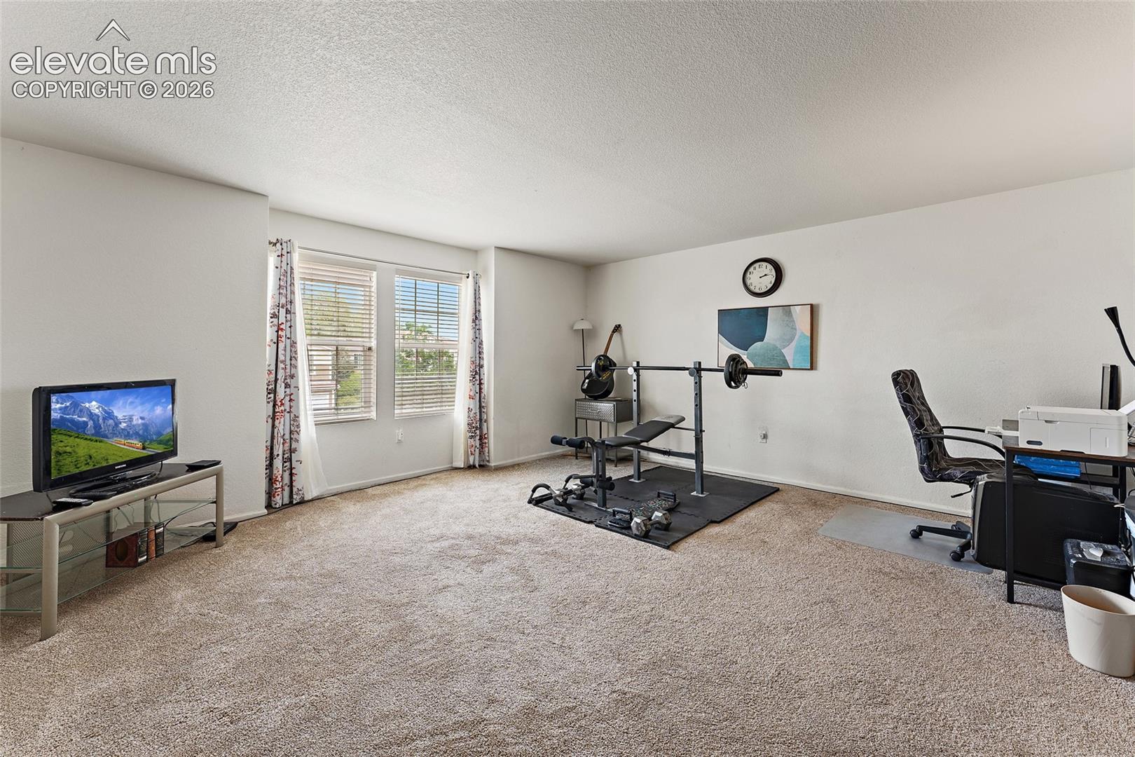 Listing photo 17 for 7777 Candlelight Lane