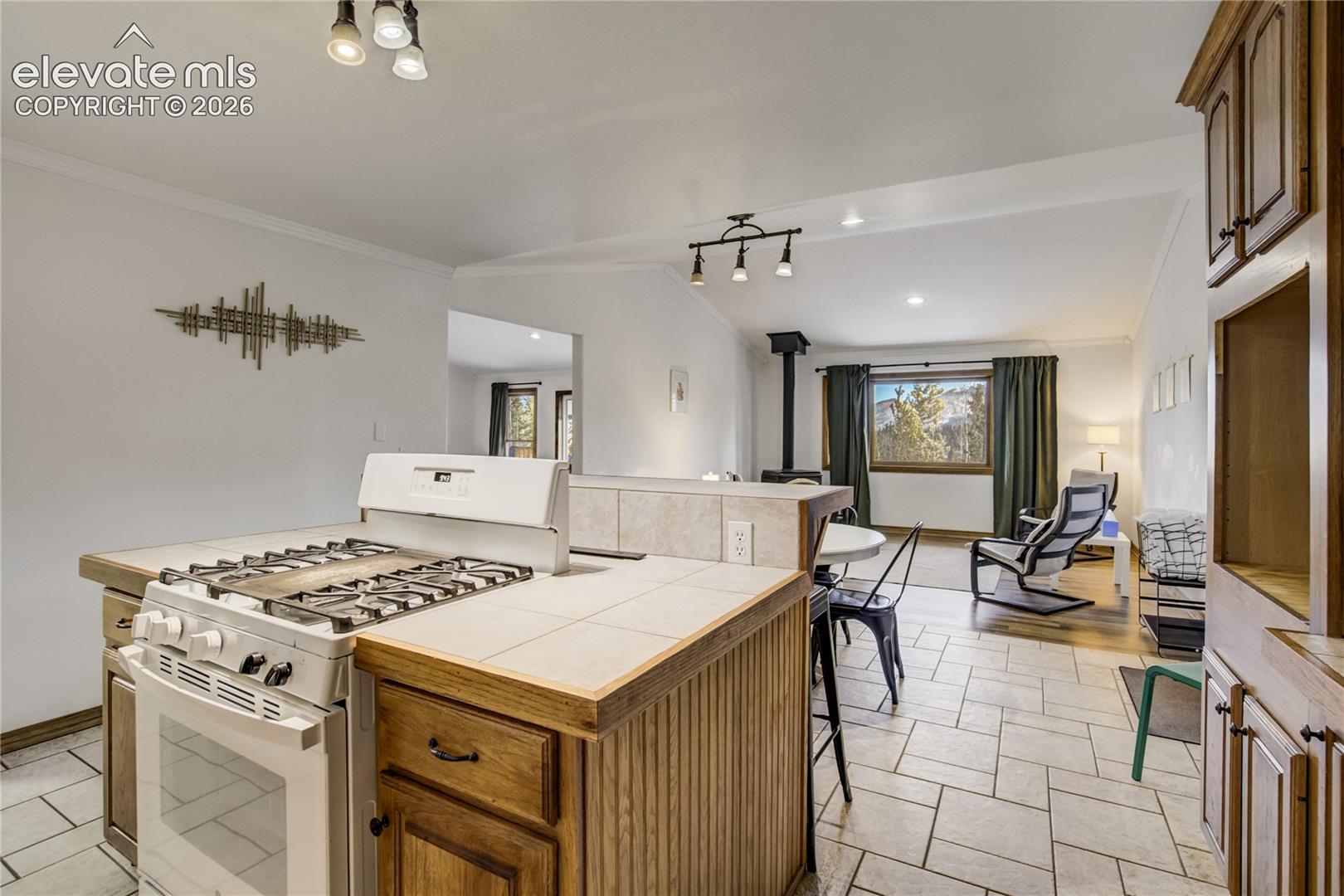 Listing photo 4 for 10665 S Highway 67
