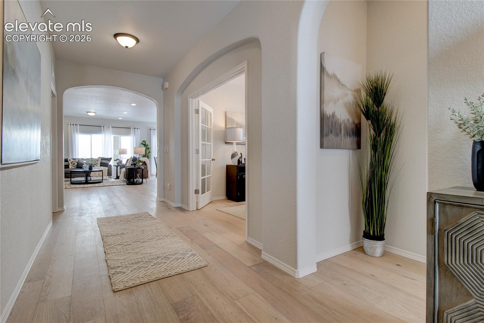 Listing photo 2 for 9116 Buffaloberry Drive