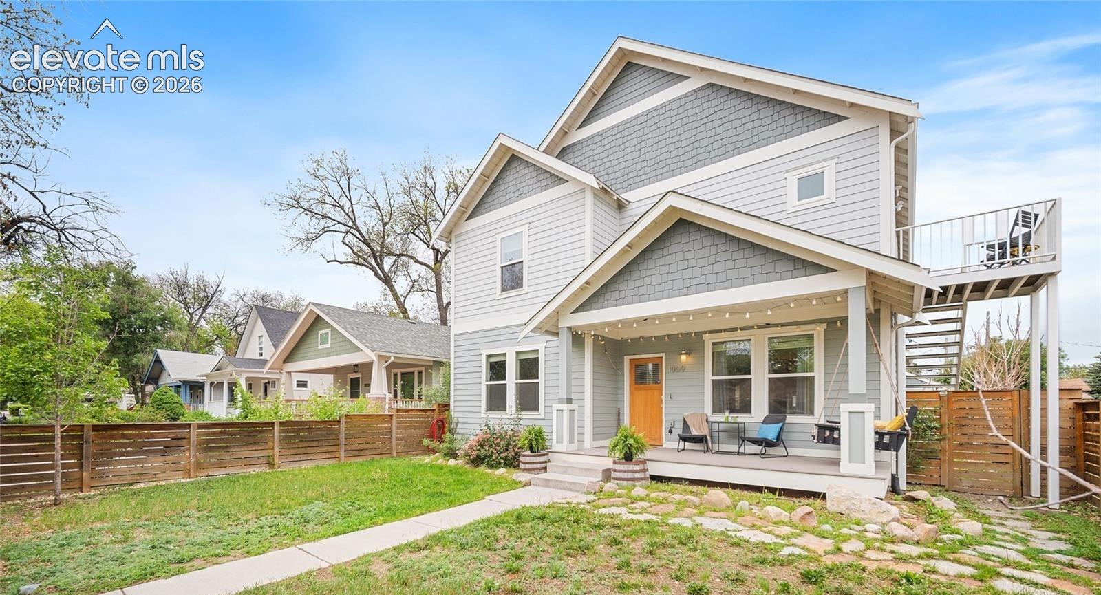 Listing photo 2 for 1007 E Boulder Street