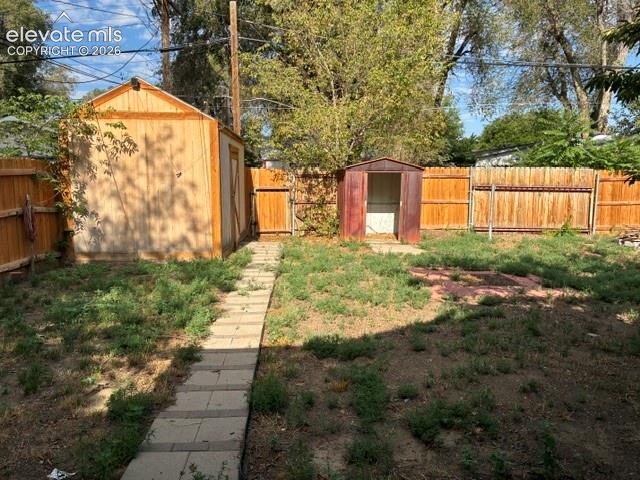 Listing photo 21 for 815 Bragdon Avenue