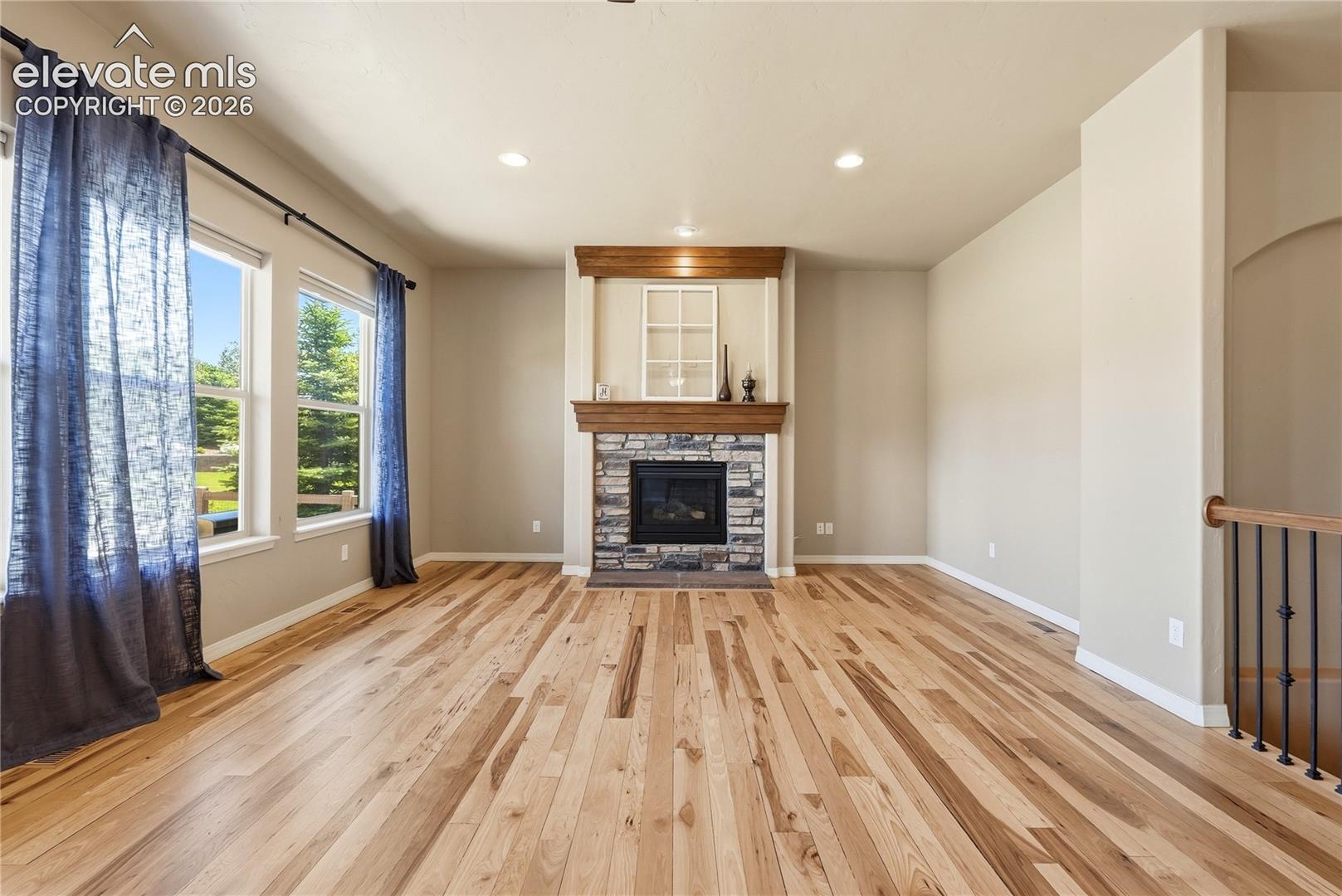 Listing photo 14 for 1908 Turnbull Drive