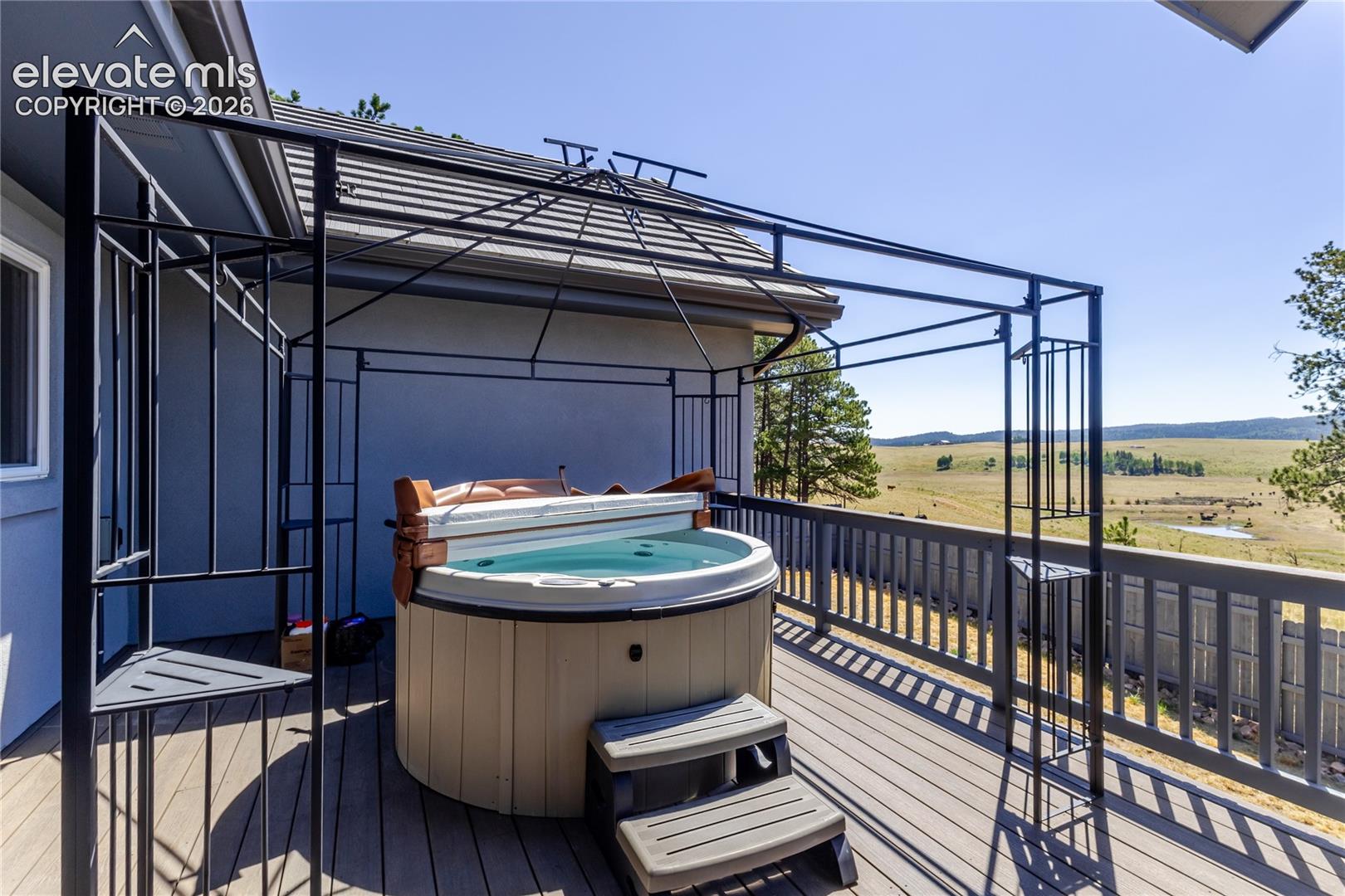 Listing photo 45 for 407 Silvermoon Heights