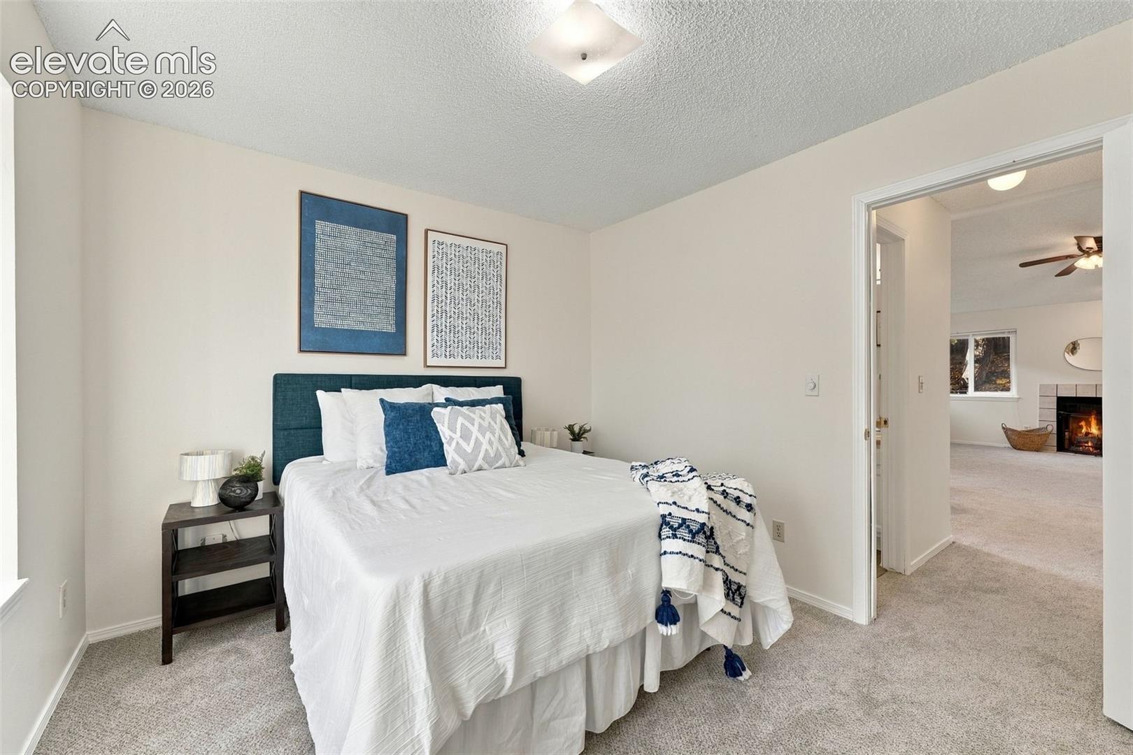 Listing photo 27 for 6430 Lonsdale Drive