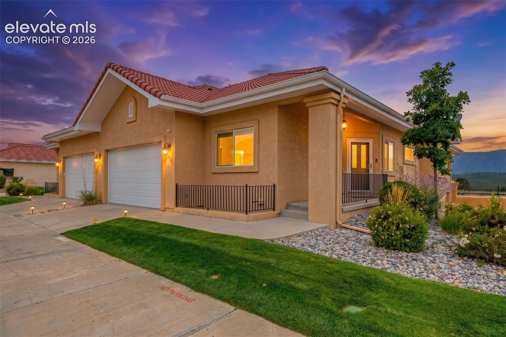 13940 Paradise Villas Grove