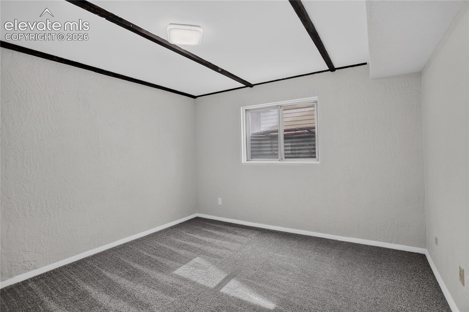 Listing photo 21 for 4619 Sprucewood Drive