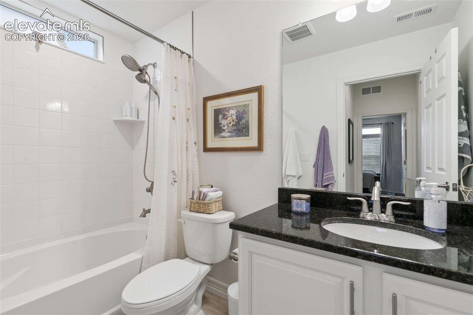 Listing photo 11 for 8948 Braemore Heights