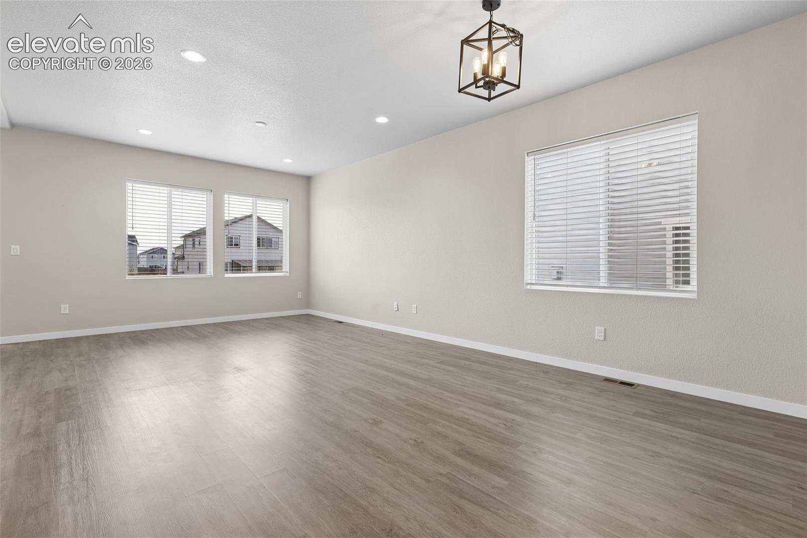 Listing photo 14 for 453 Indian Grass Street