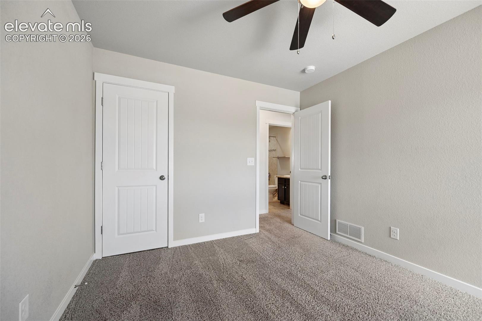 Listing photo 23 for 10112 Jaggar Way