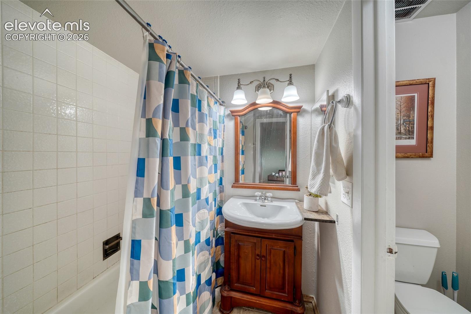 Listing photo 25 for 3330 Templeton Gap Road 31
