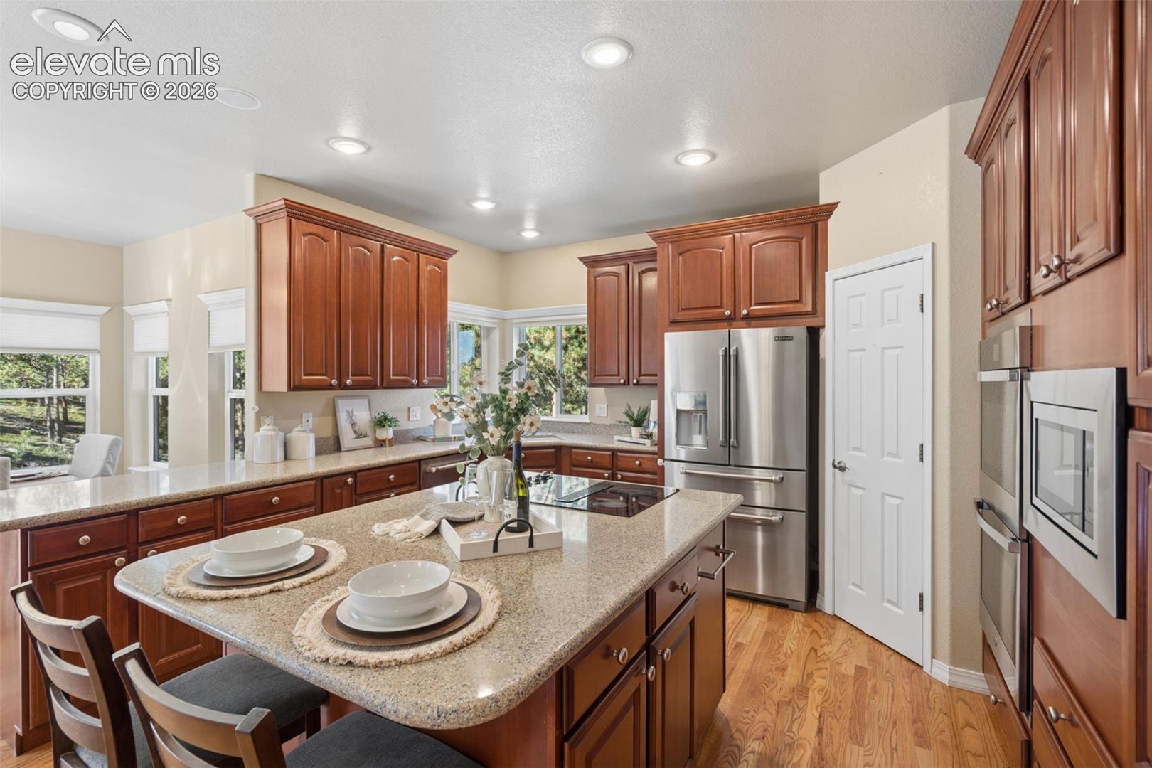 Listing photo 11 for 147 Metcalf Lane