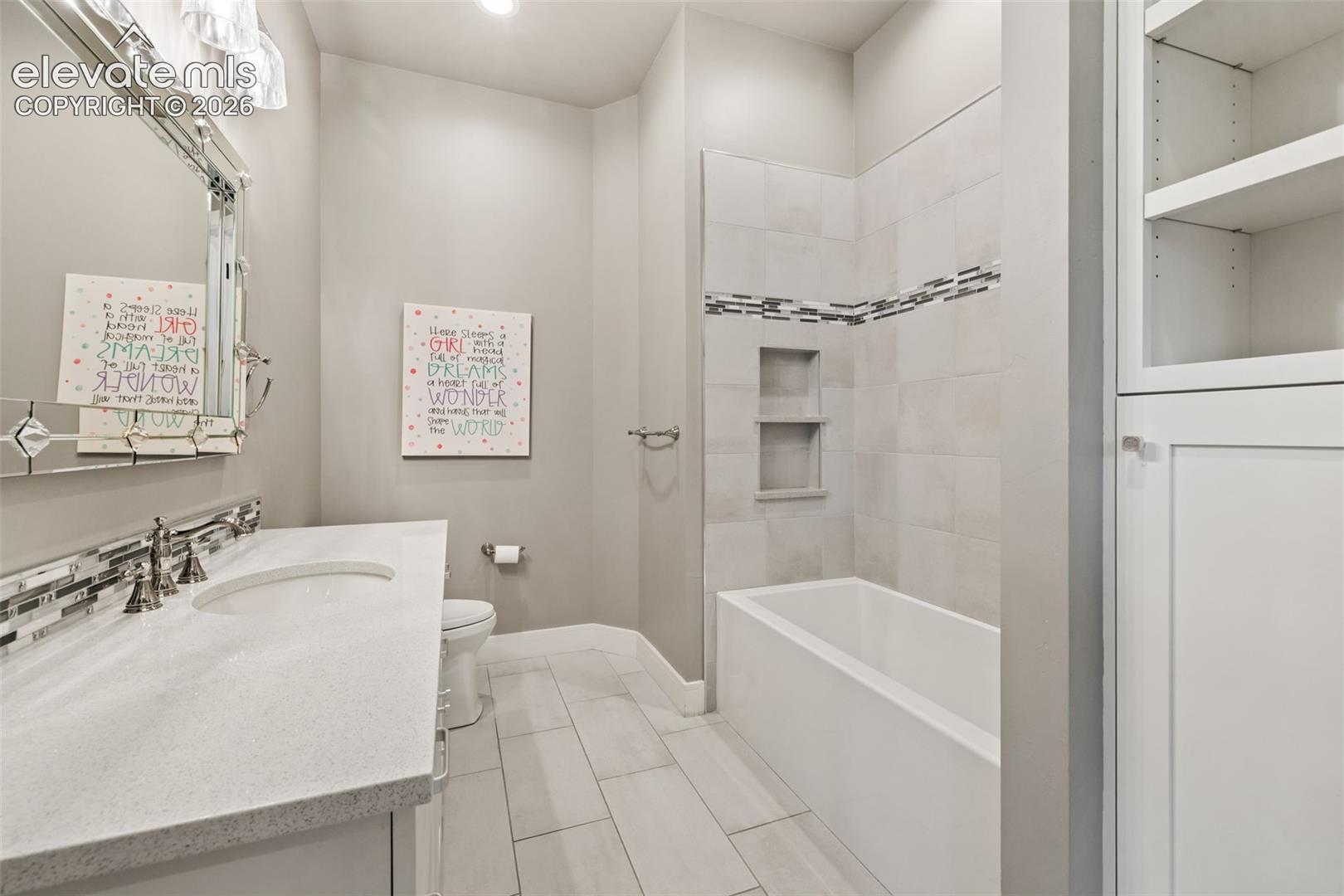 Listing photo 21 for 1484 Vine Cliff Heights