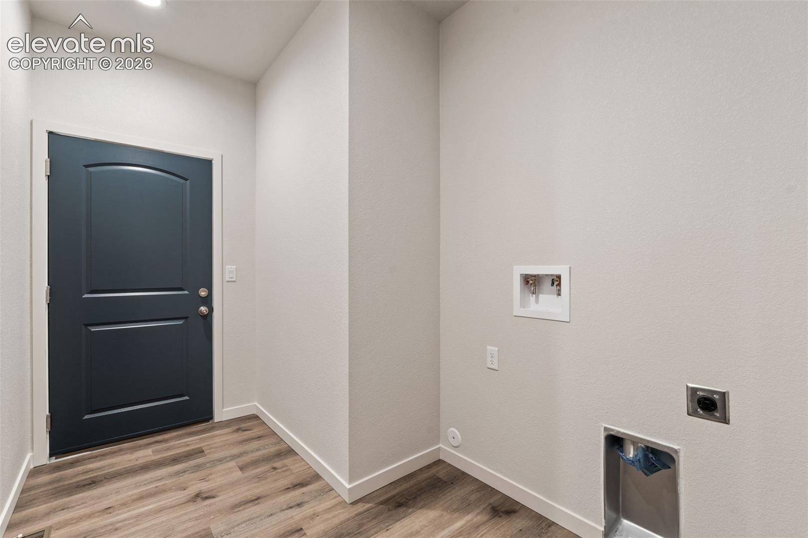 Listing photo 35 for 280 S Meriweather Drive
