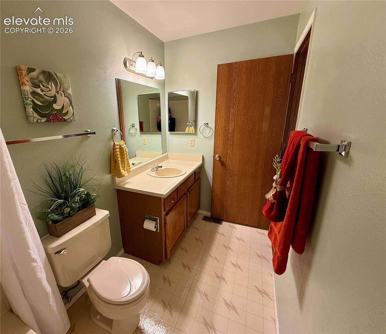 7578 Madrid Court, photo 16