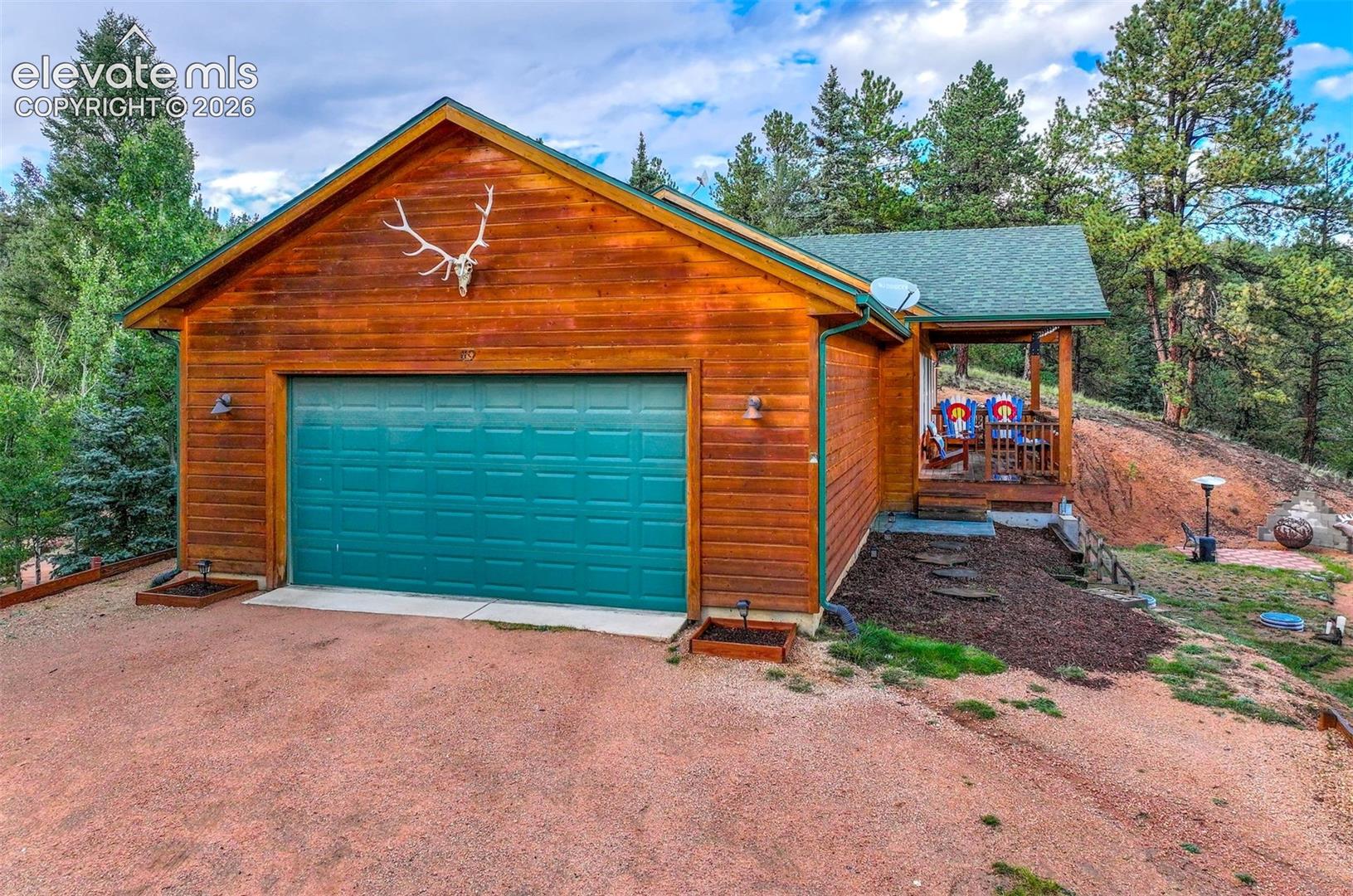 Listing photo 6 for 119 Remwood Circle