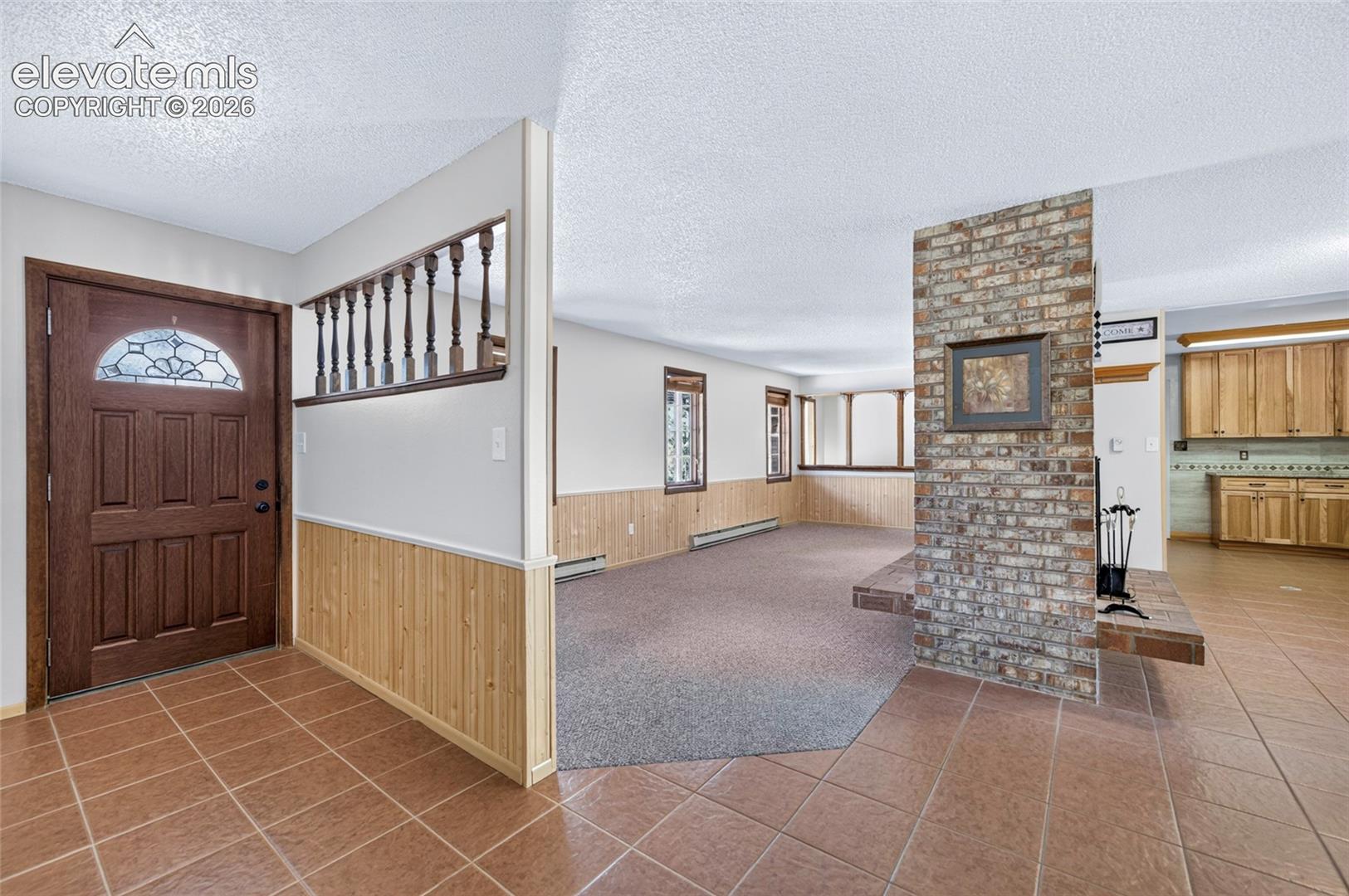 Listing photo 11 for 682 Sunnywood Loop