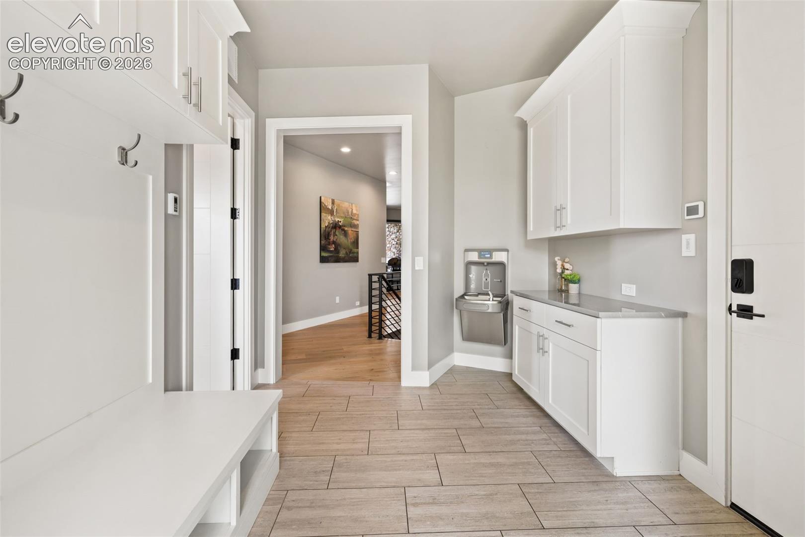 Listing photo 14 for 1484 Vine Cliff Heights