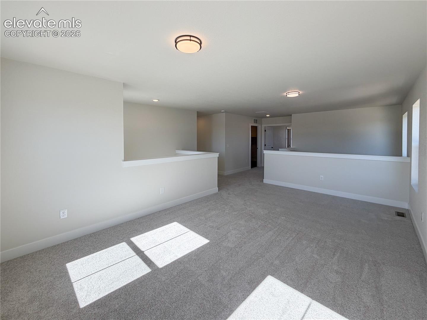 Listing photo 12 for 8206 Lemon Grass Road