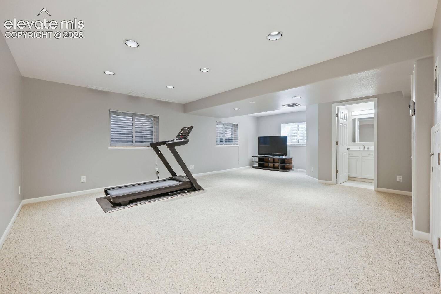 Listing photo 20 for 6206 Whirlwind Drive