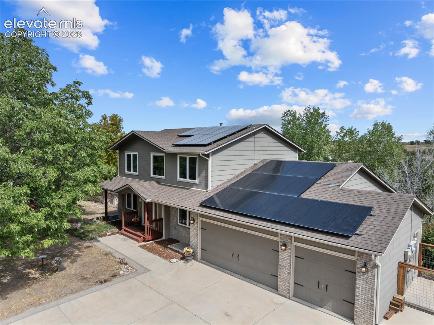 3645 Cresta Loma Circle