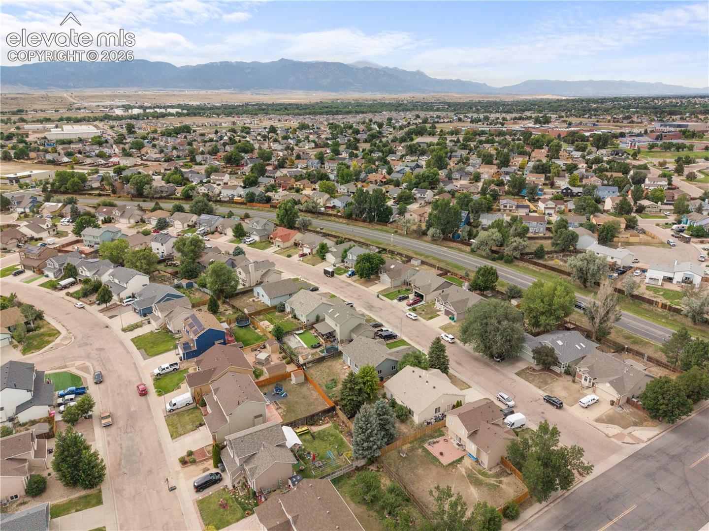 Listing photo 38 for 890 N Candlestar Loop