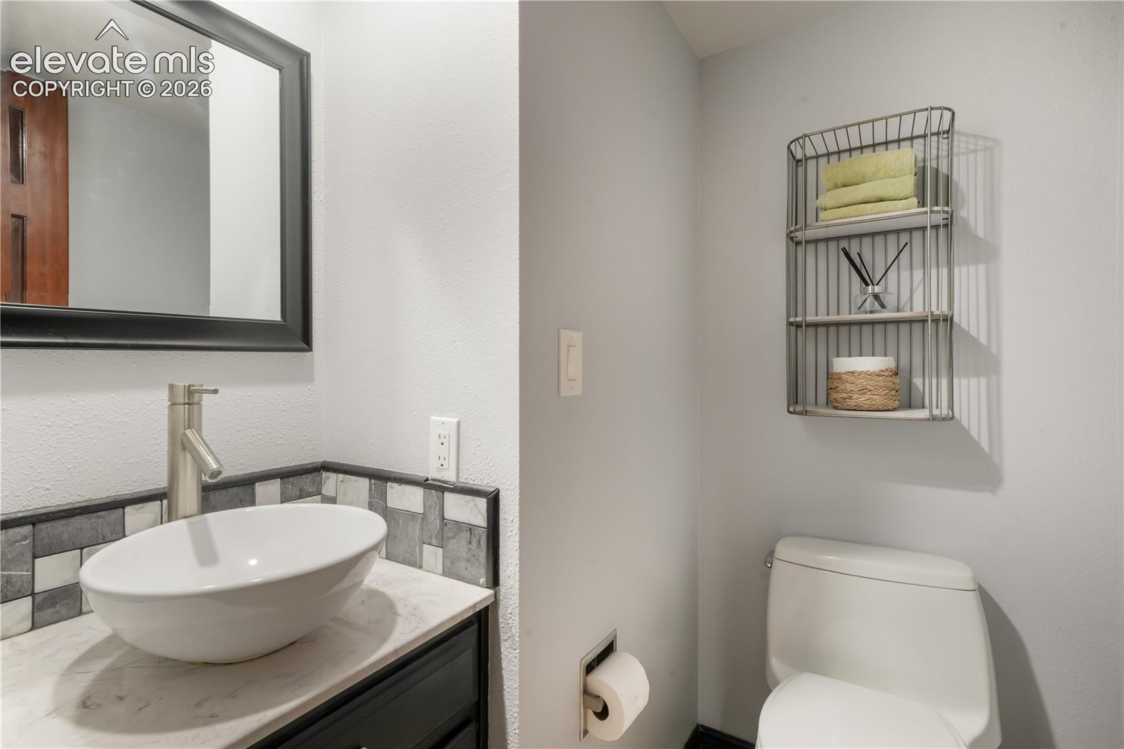 Listing photo 20 for 17555 Shiloh Pines Drive