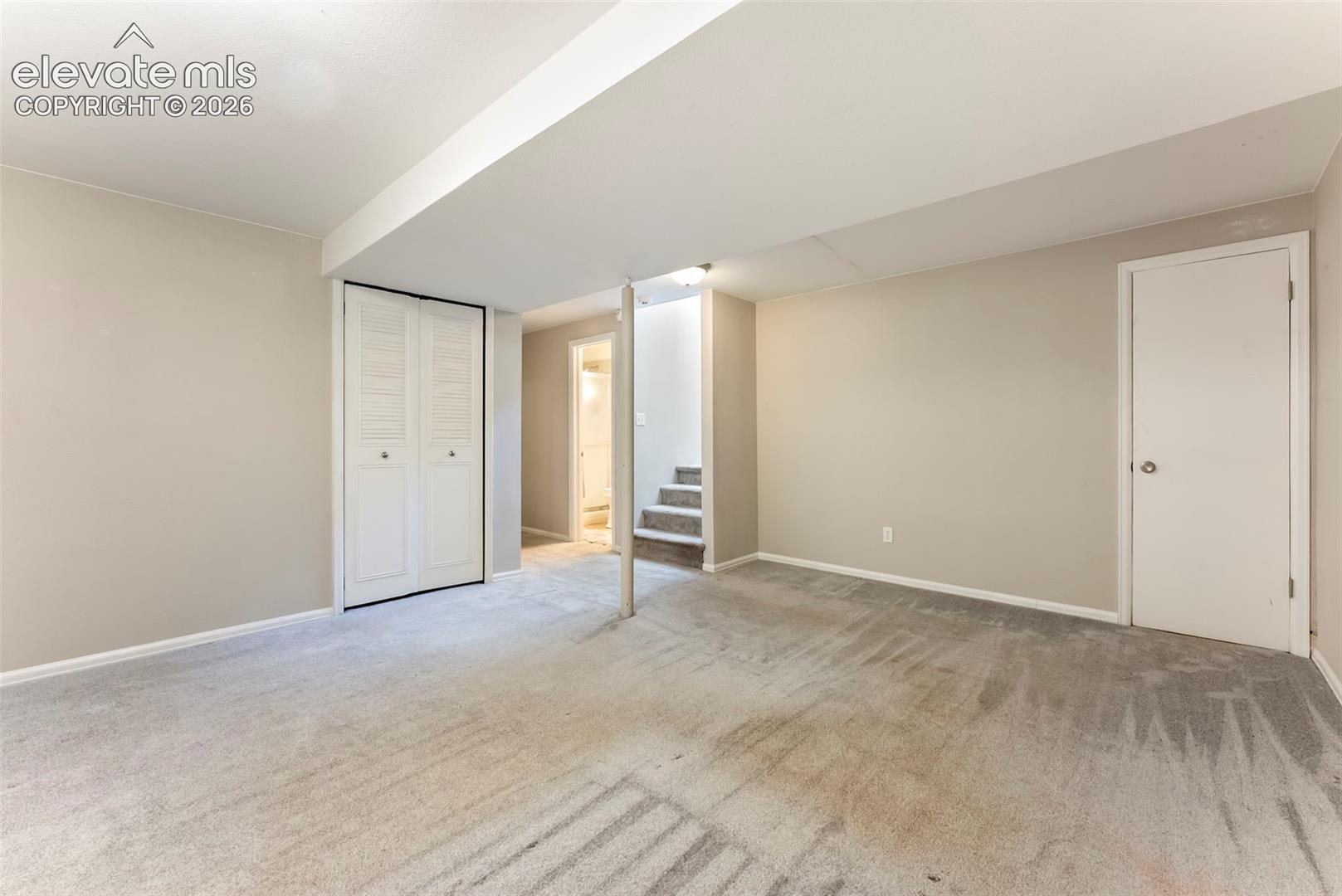 Listing photo 17 for 1429 Prado Drive
