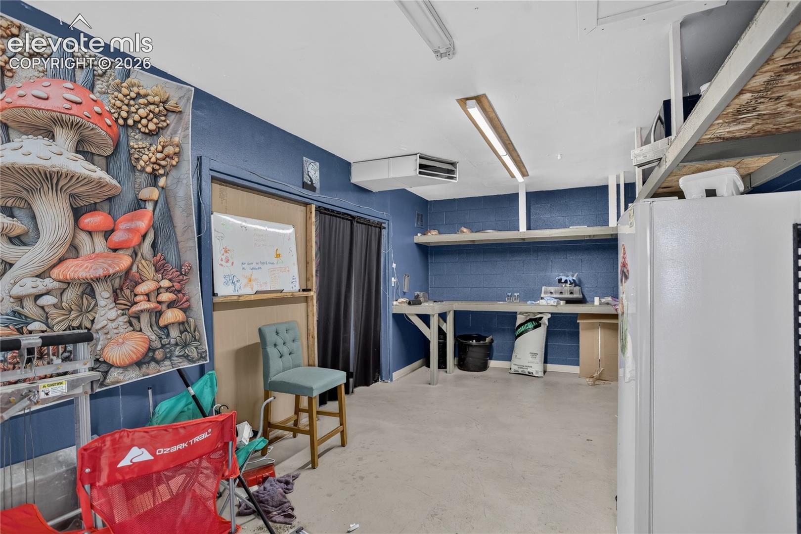 Listing photo 17 for 2382-B E Boulder Street