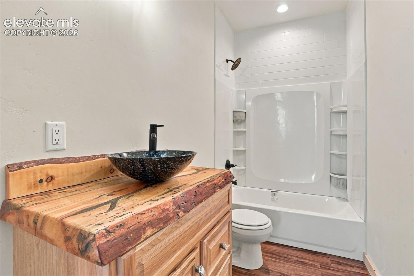 Listing photo 18 for 59 Whip Way