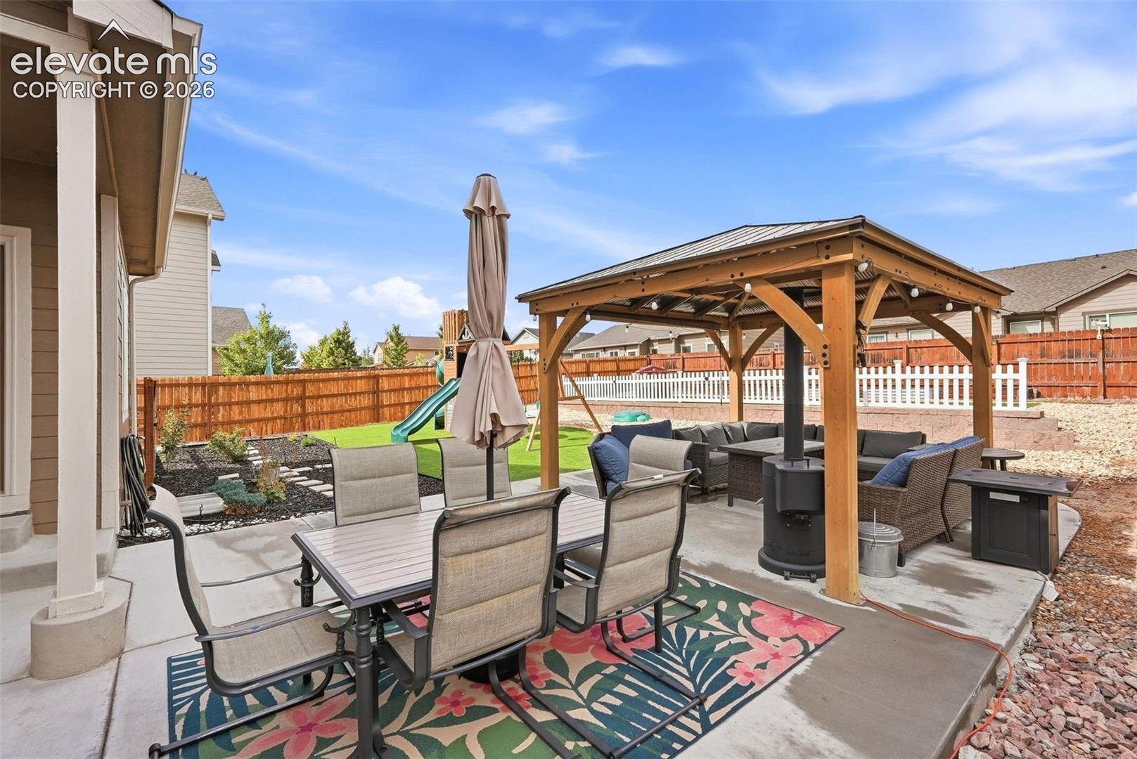 Listing photo 50 for 10567 Mount Evans Drive