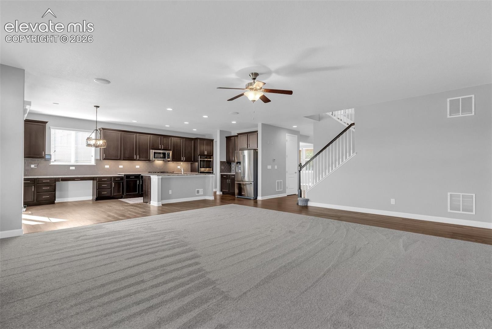 Listing photo 41 for 5728 Clover Ridge Circle