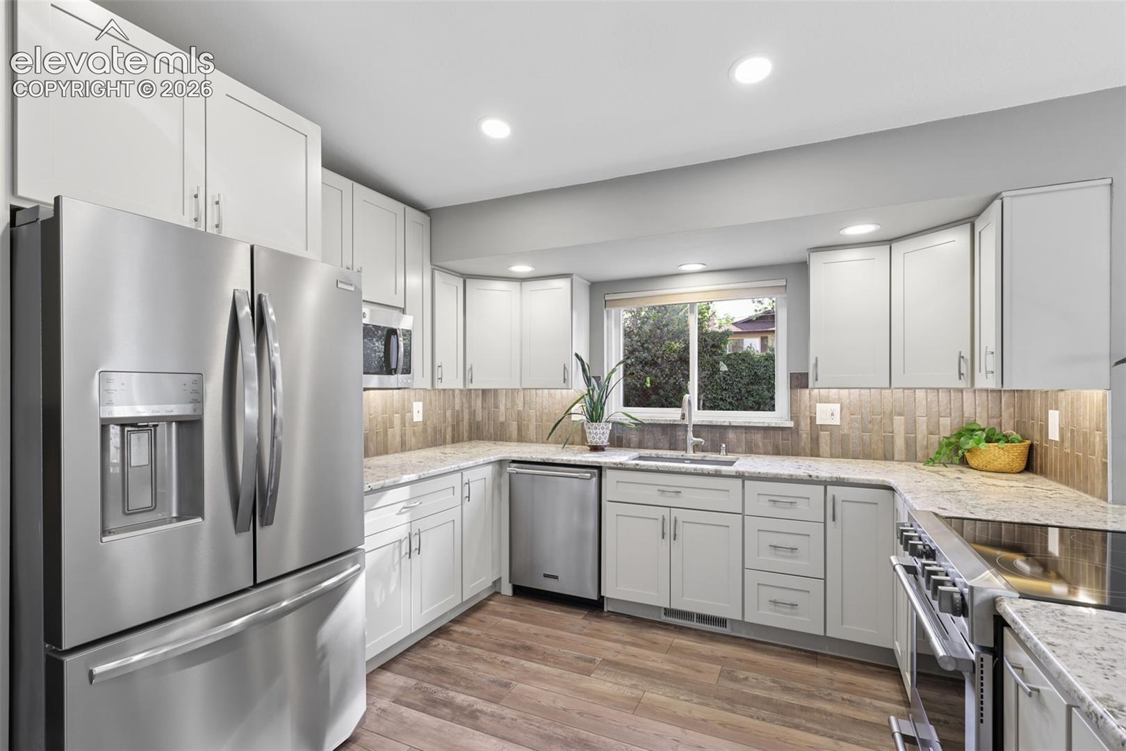 6723 Bishop Drive, photo 8