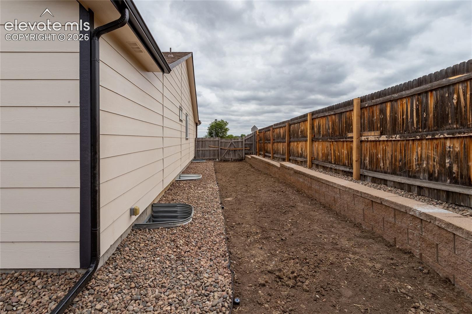 Listing photo 34 for 1504 Ancestra Drive