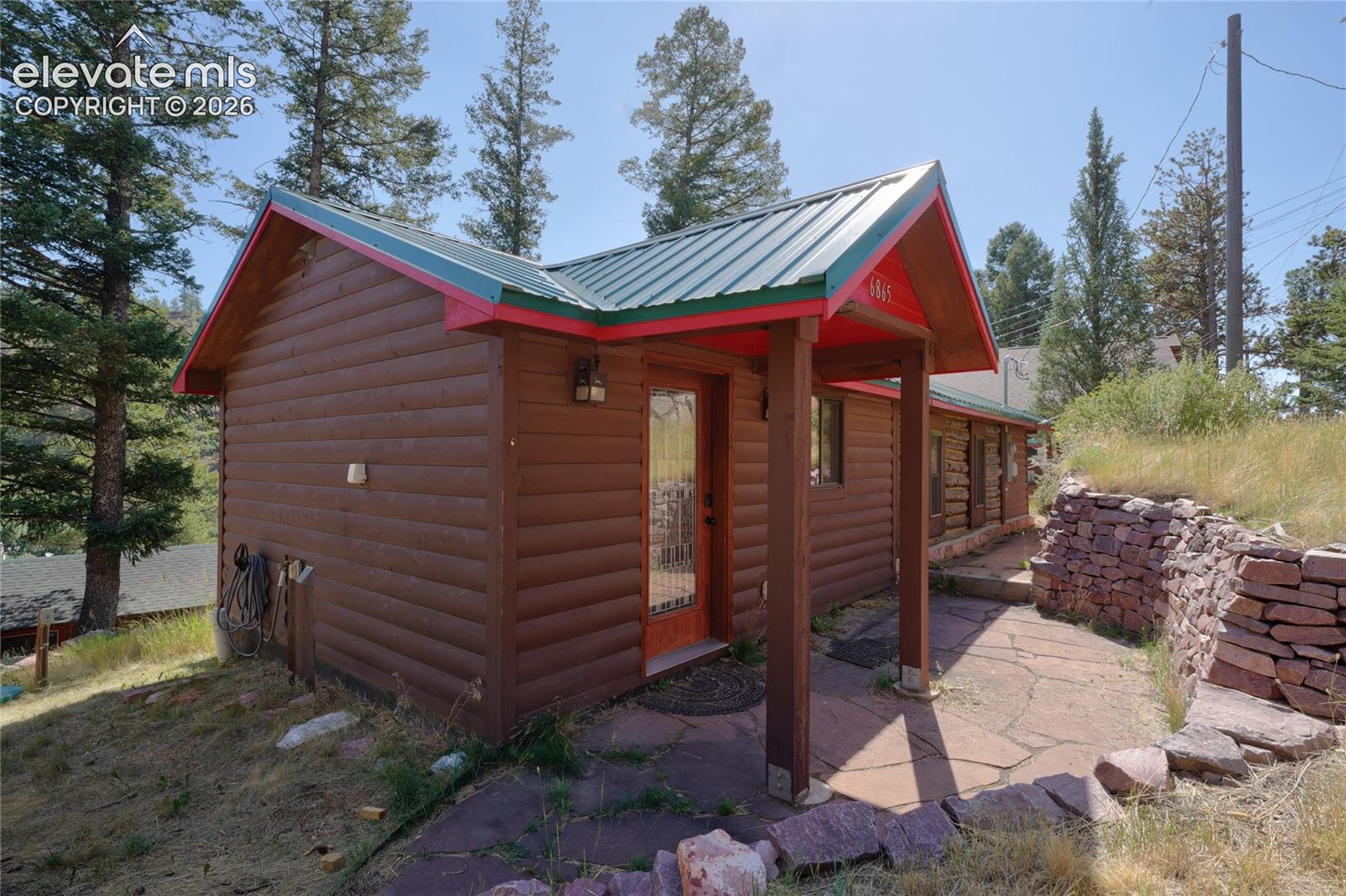 6865 Howard Street, photo 3