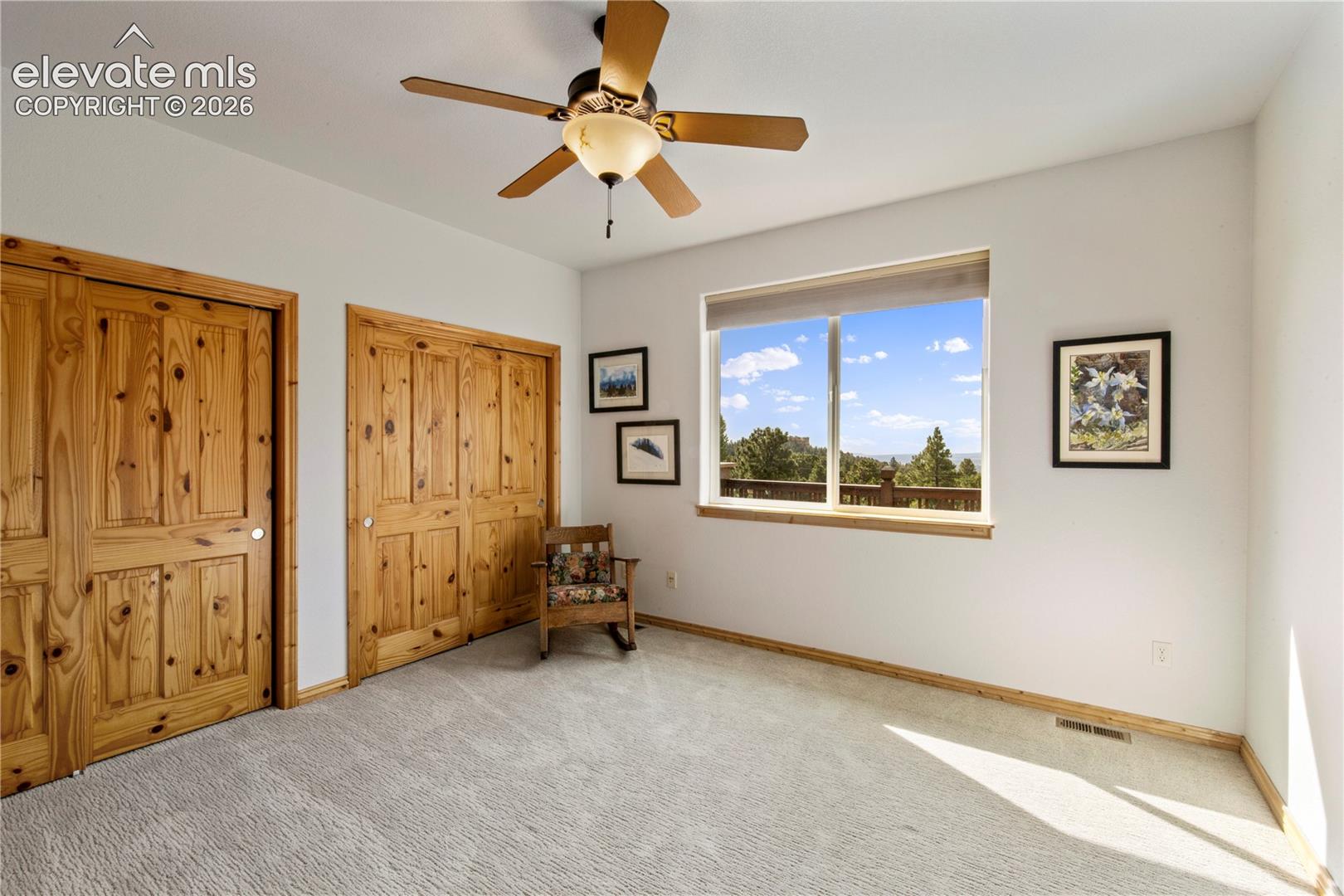 Listing photo 15 for 3290 Hamal Circle
