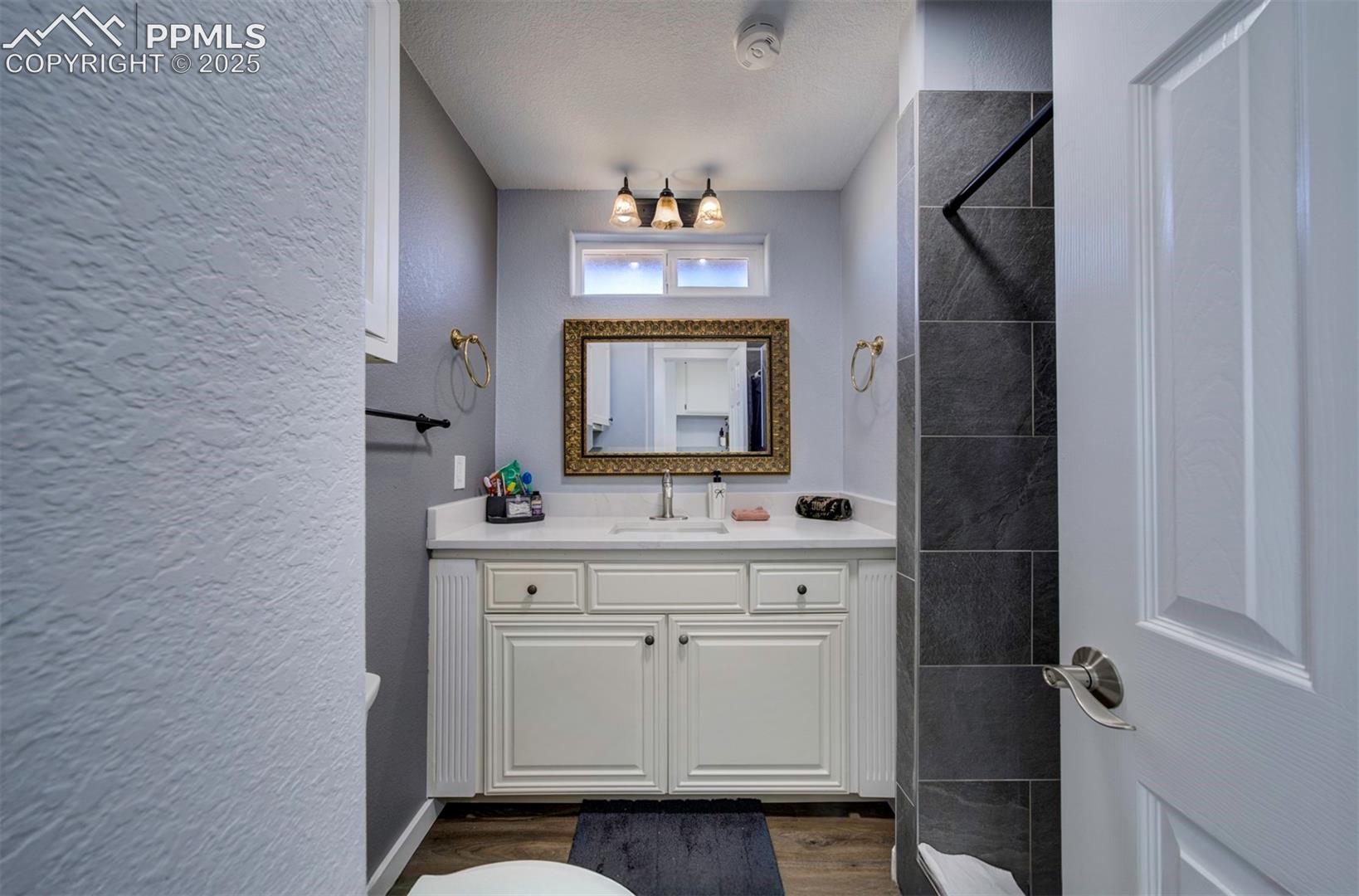Listing photo 28 for 24225 Myers Road