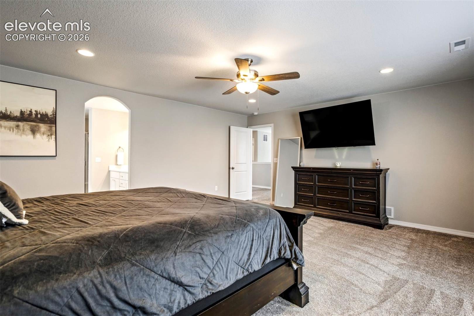 Listing photo 33 for 8747 Bynum Drive