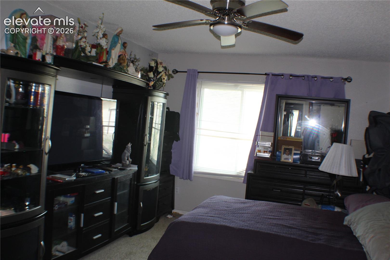 Listing photo 6 for 321 W Birdie Drive