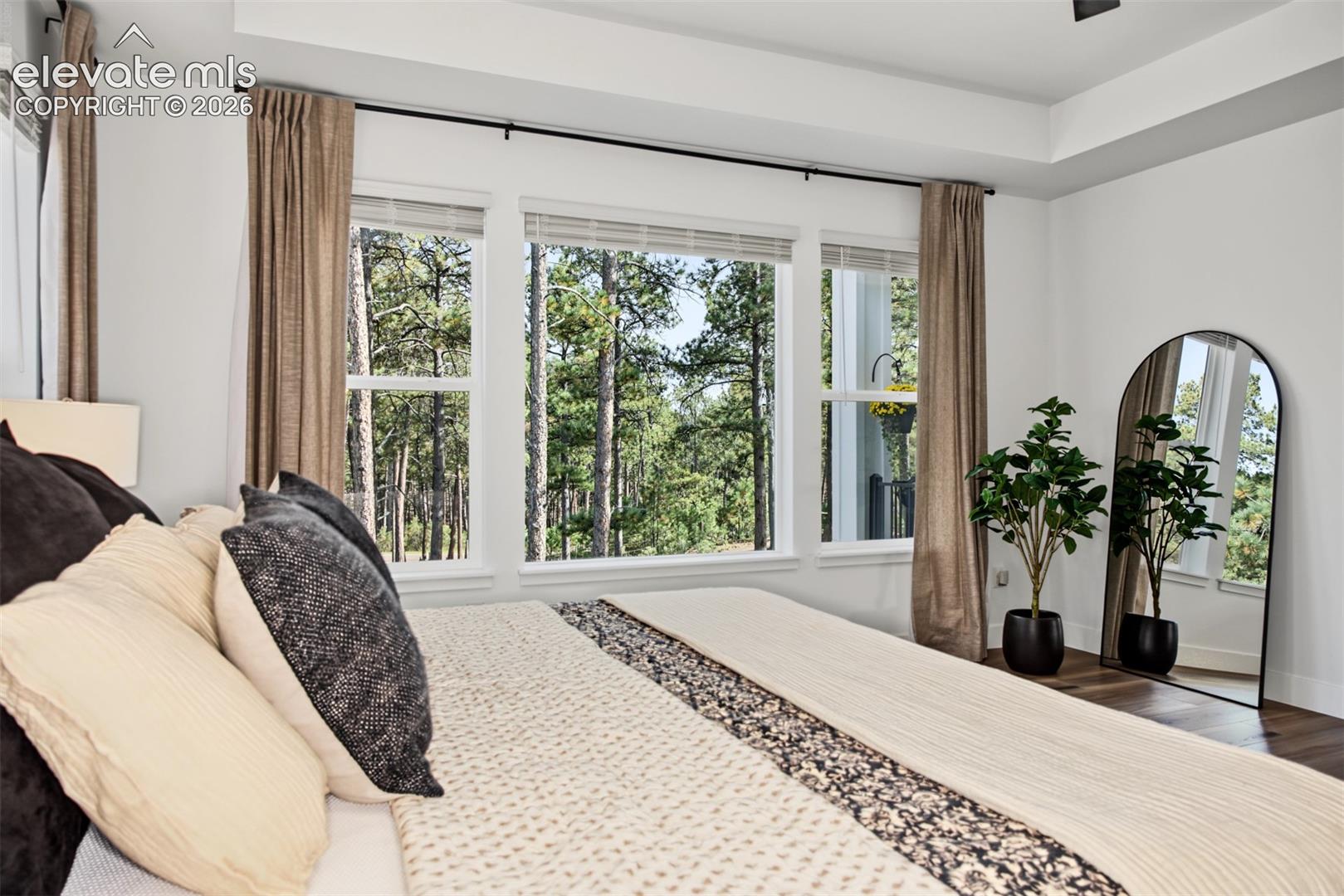 Listing photo 27 for 16349 Treetop Glory Court
