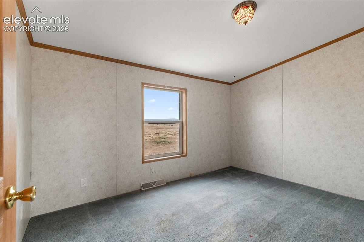 Listing photo 11 for 9735 Avenida Alegre Point