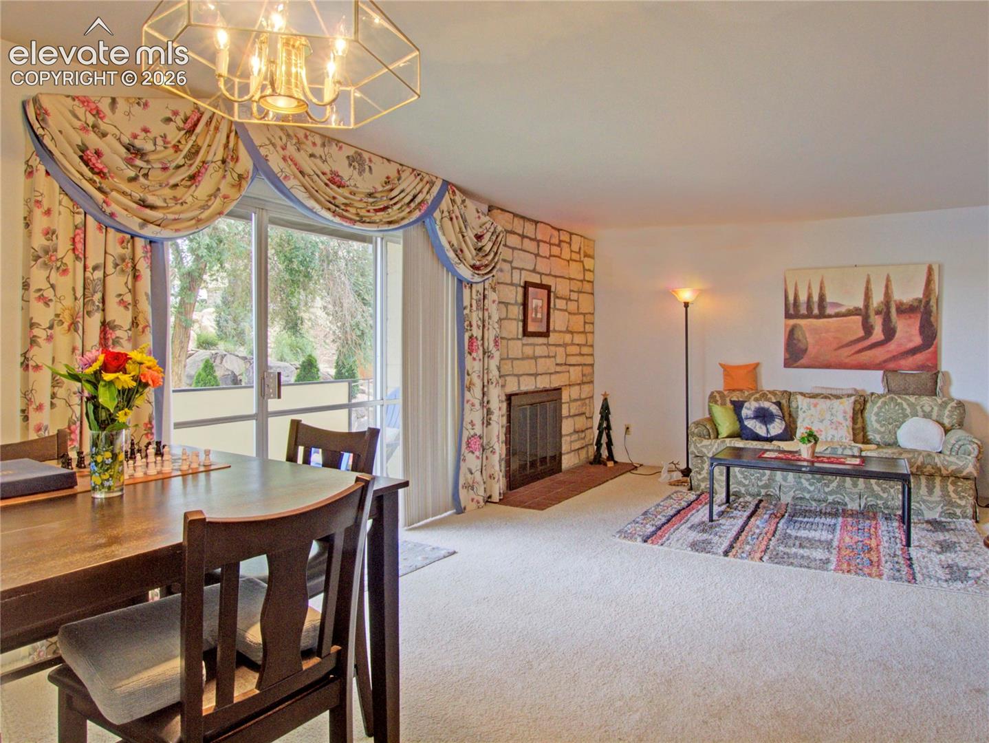 777 Saturn Drive, photo 10